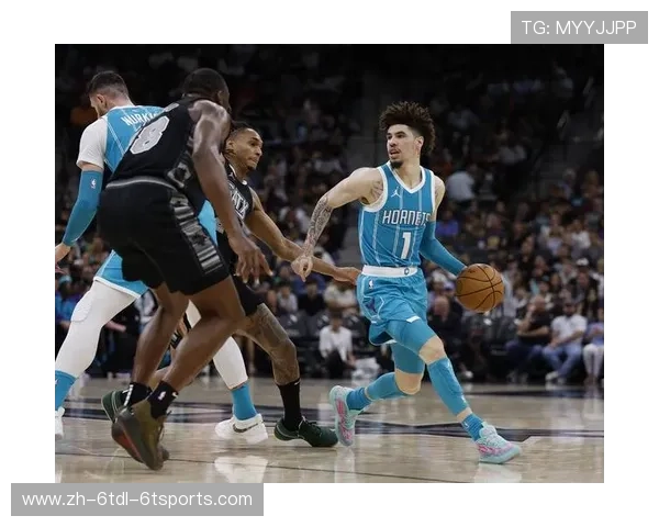 火箭队与黄蜂队比赛回放及赛况解析