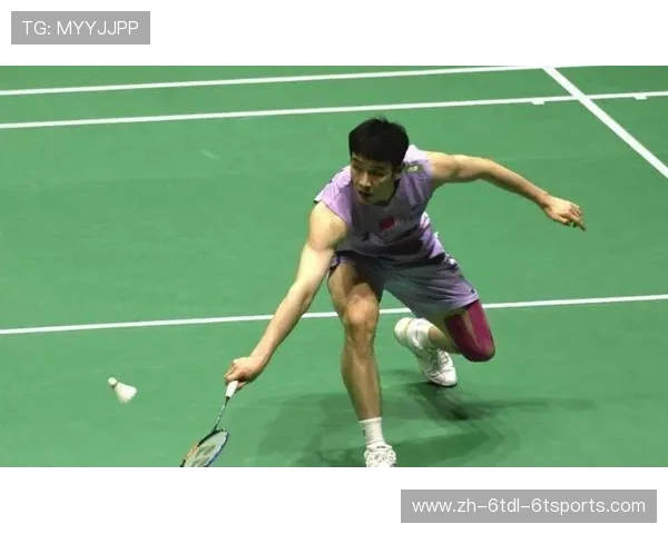 羽毛球劈杀是切球