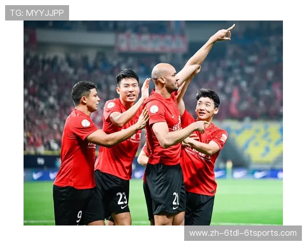 成都蓉城vs青岛西海岸中超关键战落幕蓉城取胜巩固排名